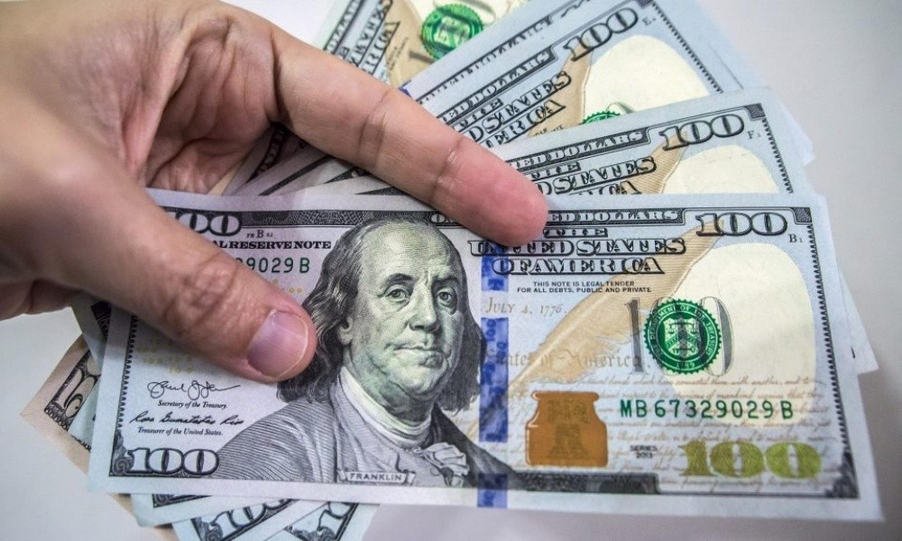 Tỷ giá USD hôm nay 3/8: Đồng đô la tăng trở lại, gần mốc 106 điểm.