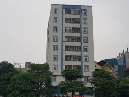 Mặc dù lượng tin rao bán ồ ạt nhưng các môi giới cho biết giao dịch mua bán các tòa chung cư mini và nhà trọ hầu như không có.