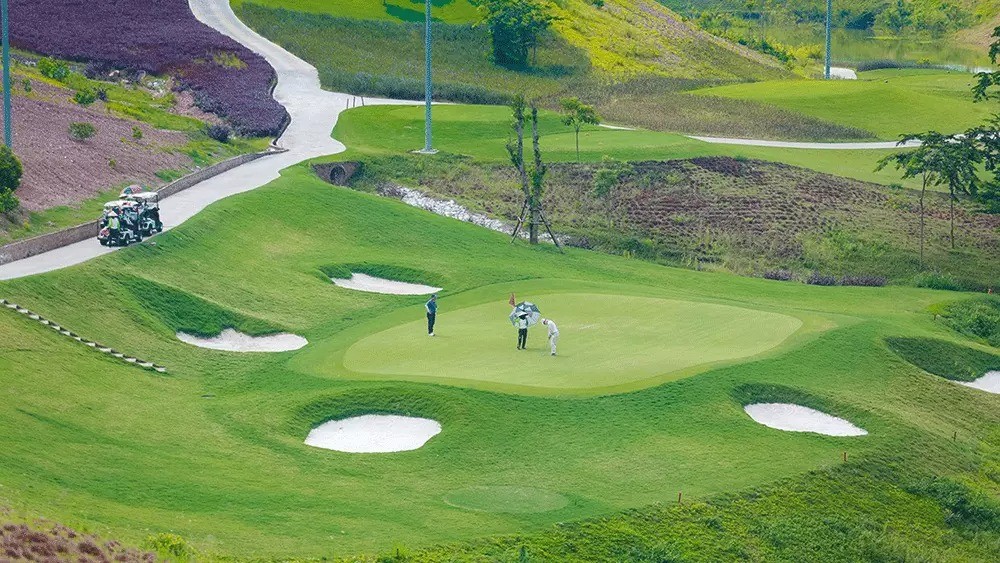 Dự án sân golf hơn 140 ha bắt đầu được khởi công.