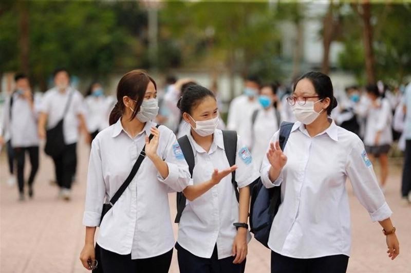 Tại Hà Nội, học sinh từ lớp 7 đến lớp 12 sẽ được đi học trực tiếp trở lại từ 8/2.