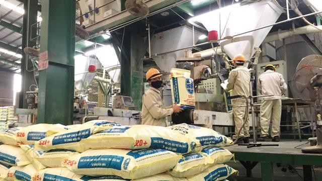 Giải pháp nào cho doanh nghiệp khi thức ăn chăn nuôi ‘phi mã’? - Doanh nghiệp Việt Nam