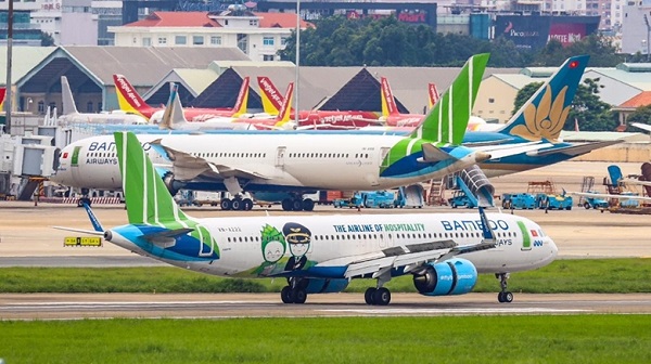 Việt Nam đã mở lại các đường bay quốc tế đến 20 trong tổng số 28 quốc gia, vùng lãnh thổ. Việt Nam đã mở lại các đường bay quốc tế đến 20 trong tổng số 28 quốc gia, vùng lãnh thổ.
