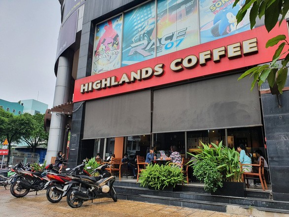 Công ty TNHH Tân Thịnh An cho biết vừa gửi đơn kiện Công ty cổ phần dịch vụ cà phê Cao Nguyên (Highlands) ra Tòa án nhân dân quận Bình Thạnh, TP.HCM vì chiếm mặt bằng trái phép hơn 2 năm.