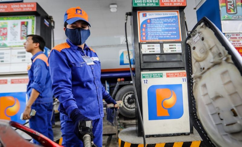 Nếu giá xăng dầu thế giới ở mức cao, dù giảm thuế BVMT, từ 1/4 chưa chắc giá xăng dầu trong nước giảm xuống.