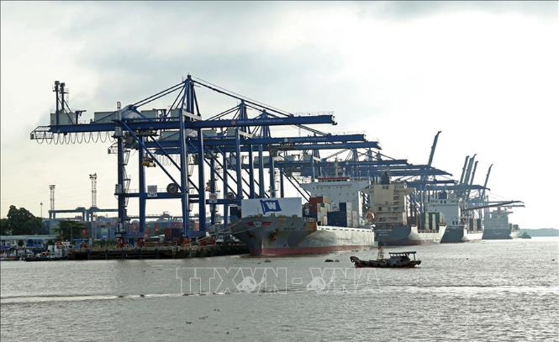 Hội thảo khoa học đánh giá kinh tế Việt Nam năm 2021 và triển vọng năm 2022