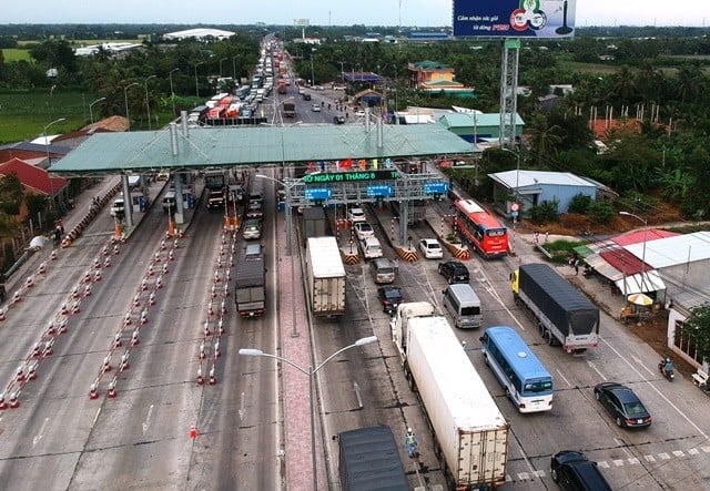 Làm rõ trách nhiệm xử lý các dự án đầu tư không hiệu quả, dự án BOT, BT có vướng mắc
