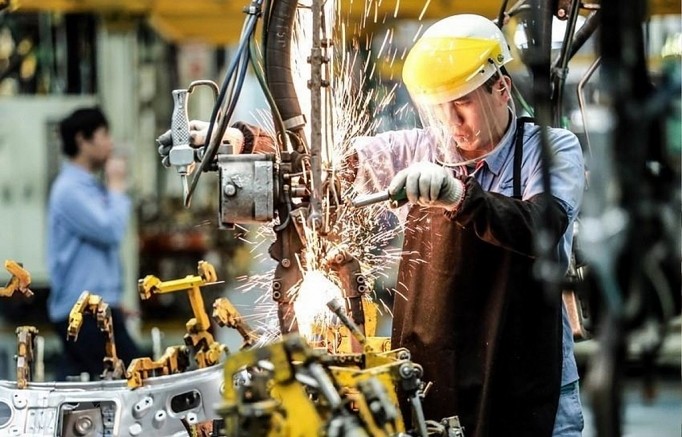 Việt Nam có thể phục hồi tăng trưởng 6,5 đến 7% trong năm 2022