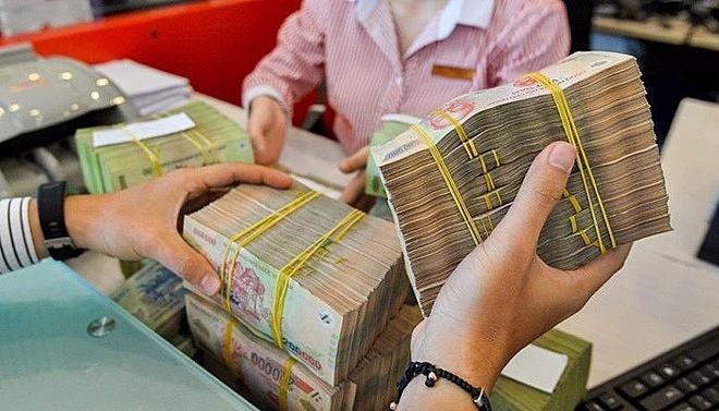 Lãi suất cao, người dân gửi tiết kiệm hơn 6 triệu tỷ đồng. Ảnh minh họa