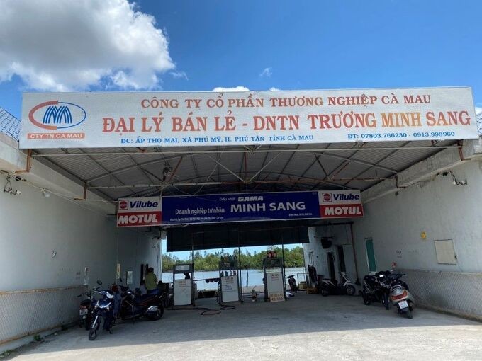 Với hành vi kinh doanh xăng dầu khi giấy phép kinh doanh xăng dầu được cấp đã hết hiệu lực, CMV phải nộp lại số lợi bất hợp pháp có được do thực hiện hành vi vi phạm từ tháng 1/2021 đến tháng 3/2022 với số tiền hơn 8,668 tỷ đồng.