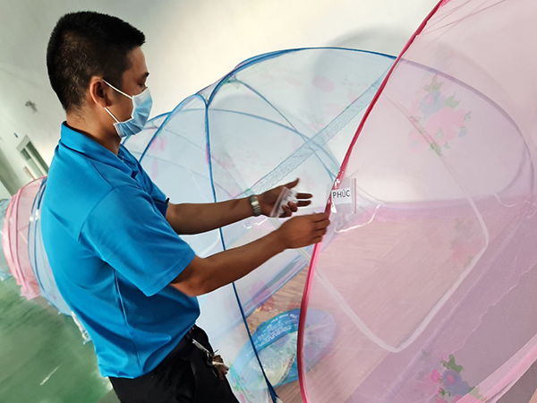 Nhiều doanh nghiệp trong các KCN trên địa bàn Đà Nẵng đang rất cần bổ sung nguồn lương thực, thực phẩm thiết yếu phục vụ nhu cầu của người lao động thực hiện '3 tại chỗ' Nhiều doanh nghiệp trong các KCN trên địa bàn Đà Nẵng đang rất cần bổ sung nguồn lương thực, thực phẩm thiết yếu phục vụ nhu cầu của người lao động thực hiện '3 tại chỗ'