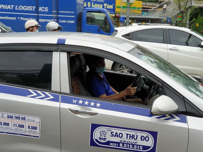 Hà Nội: Taxi, xe công nghệ