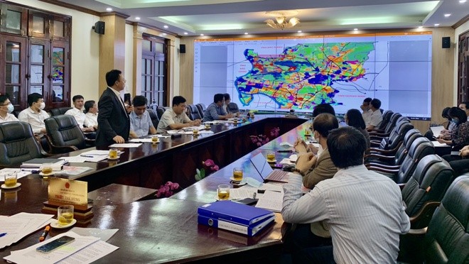 Chủ tịch Hải Dương giao Văn phòng UBND tỉnh hoàn chỉnh báo cáo gửi Ban Thường Vụ Tỉnh ủy. Sau khi được thông qua, TP Chí Linh được giao chủ trì phối hợp cùng sở, ngành, đơn vị liên quan và doanh nghiệp lựa chọn phương án, ý tưởng quy hoạch, đẩy nhanh tiến độ của dự án.