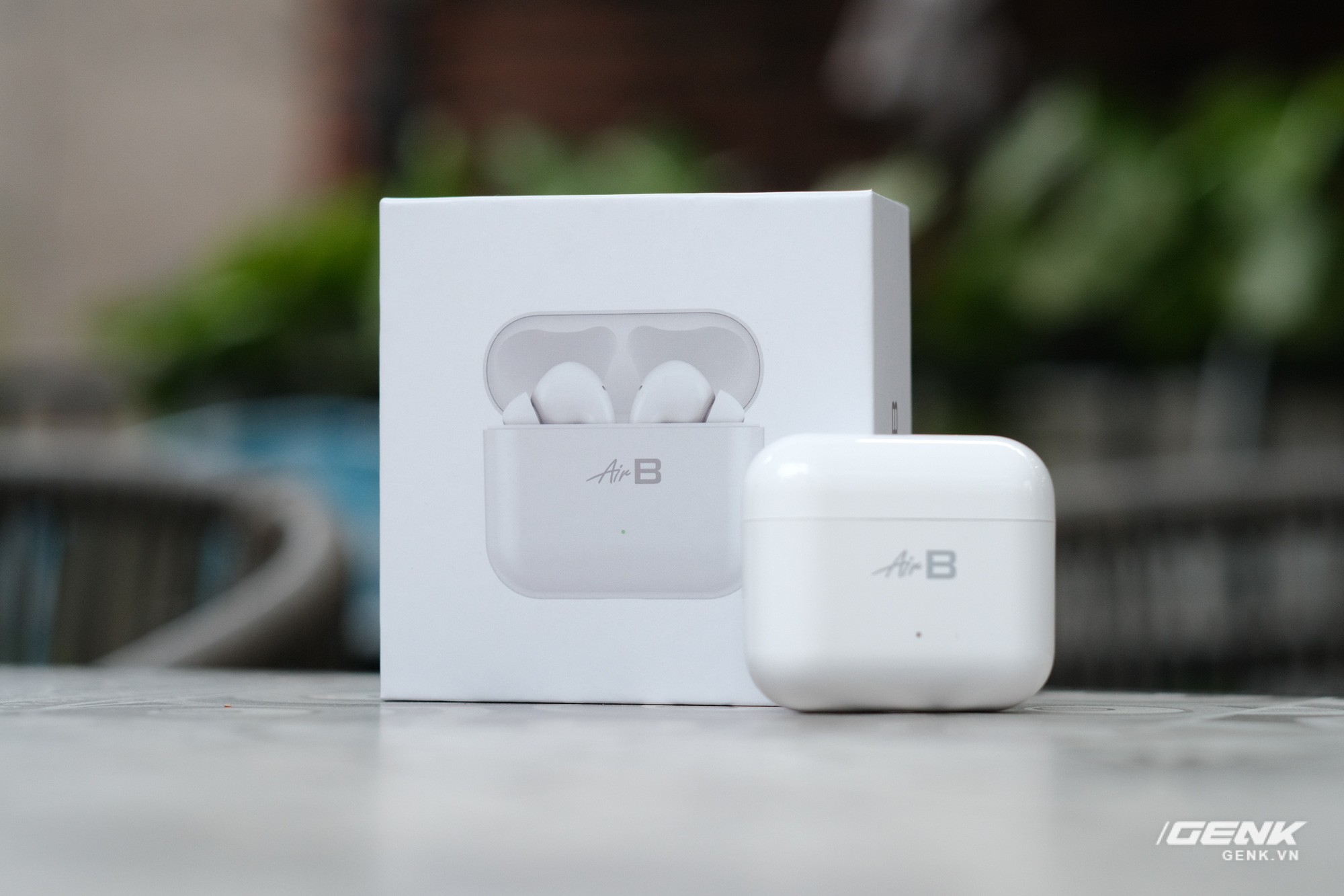 Trên tay tai nghe AirB của BKAV: Thật không thể tin nổi! - Ảnh 3. Trên tay tai nghe AirB của BKAV: Thật không thể tin nổi! - Ảnh 3.