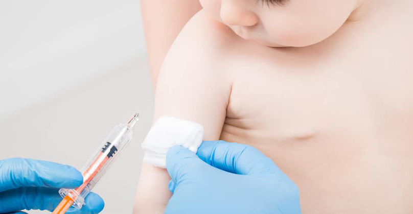 Trẻ em dưới 5 tuổi là đối tượng có nguy cơ cao dễ gặp biến chứng được khuyến khích cần tiêm vaccine phòng cúm.