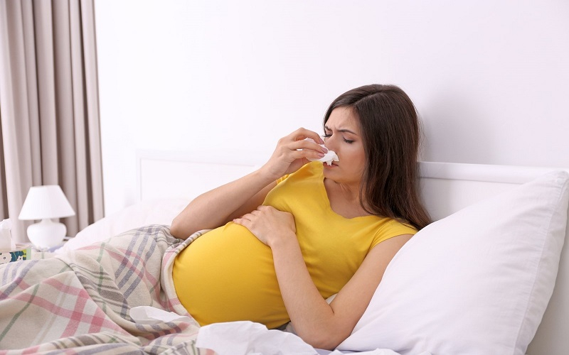 Phụ nữ mang thai dễ mắc cúm A bởi khi mang thai cơ thể có nhiều thay đổi. Ảnh minh họa