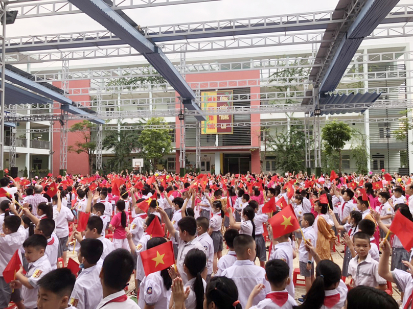 Hàng triệu học sinh TP Hà Nội tham dự Lễ khai giảng năm học 2022-2023.