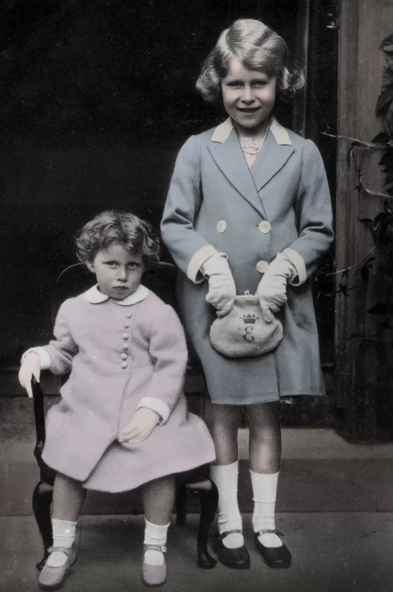 Công chúa Margaret và Công chúa Elizabeth năm 1930.