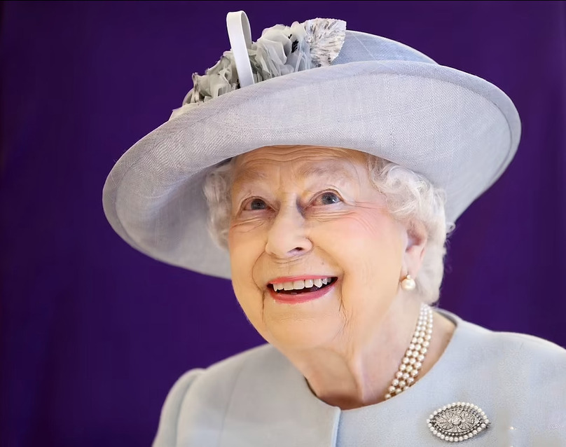 Sau 70 năm trị vì, Nữ hoàng ra đi ở tuổi 96.