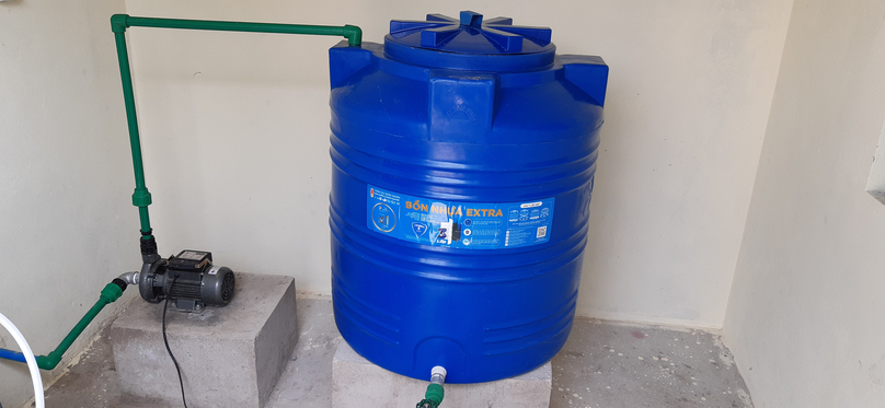 Hệ thống bể pha dung dịch trong quá trình xử lý nước.