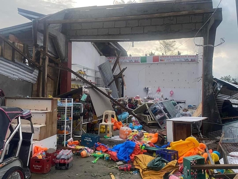Nhiều nhà cửa dọc đường đi của bão đã bị phá hủy. Nguồn: PWS