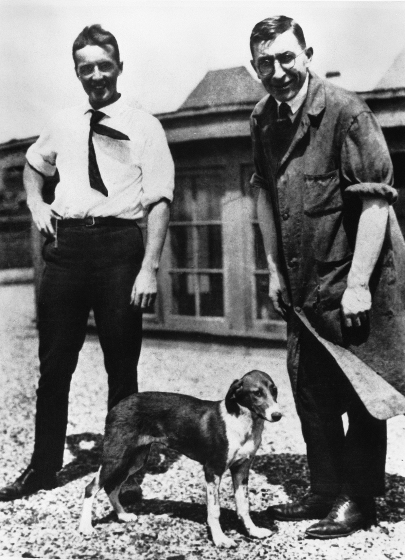 Frederick Banting và Charles Best đã tìm ra phương pháp chữa bệnh tiểu đường vào năm 1921.