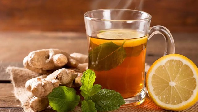  Uống trà gừng giúp giảm các triệu chứng buồn nôn, ho và đau họng…