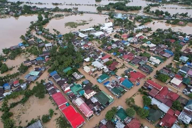  Bão Noru gây thiệt hại ở quy mô rất lớn tại nhiều thành phố ở Philippines.