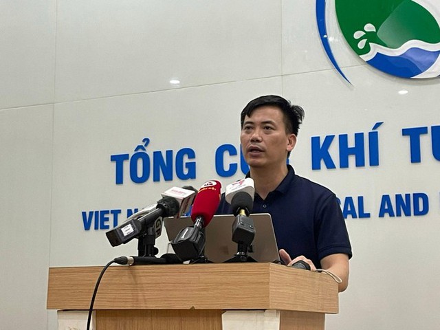 Ông Nguyễn Văn Hưởng, Trưởng phòng Dự báo Thời tiết của Trung tâm Dự báo Khí tượng Thủy văn Quốc gia chia sẻ thông tin về bão Noru chiều 26/9. 