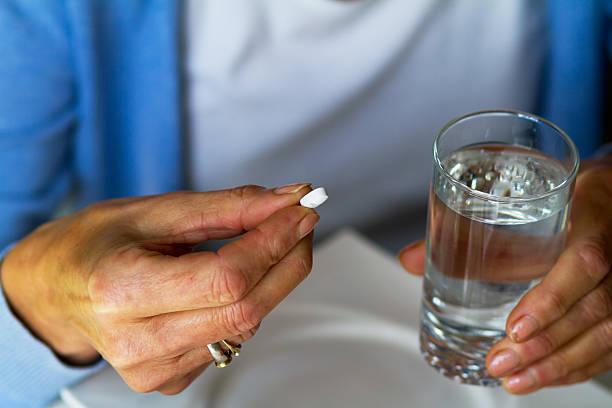  Nên tránh dùng nước ép bưởi với một số statin để giảm thiểu tương tác bất lợi.
