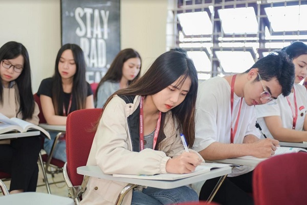 Lịch thi thử THPT tại các trường chuyên Hà Nội sắp diễn ra