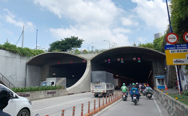  Người điều khiển phương tiện tham gia giao thông hầm đường bộ nếu vi phạm có thể bị phạt nặng theo quy định của pháp luật. Ảnh minh họa: TL