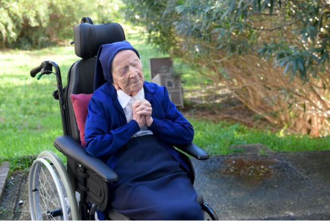 Cụ bà Lucile Randon hay còn gọi là André, hiện là người sống lâu nhất trên thế giới . Ảnh: AFP qua Getty Images