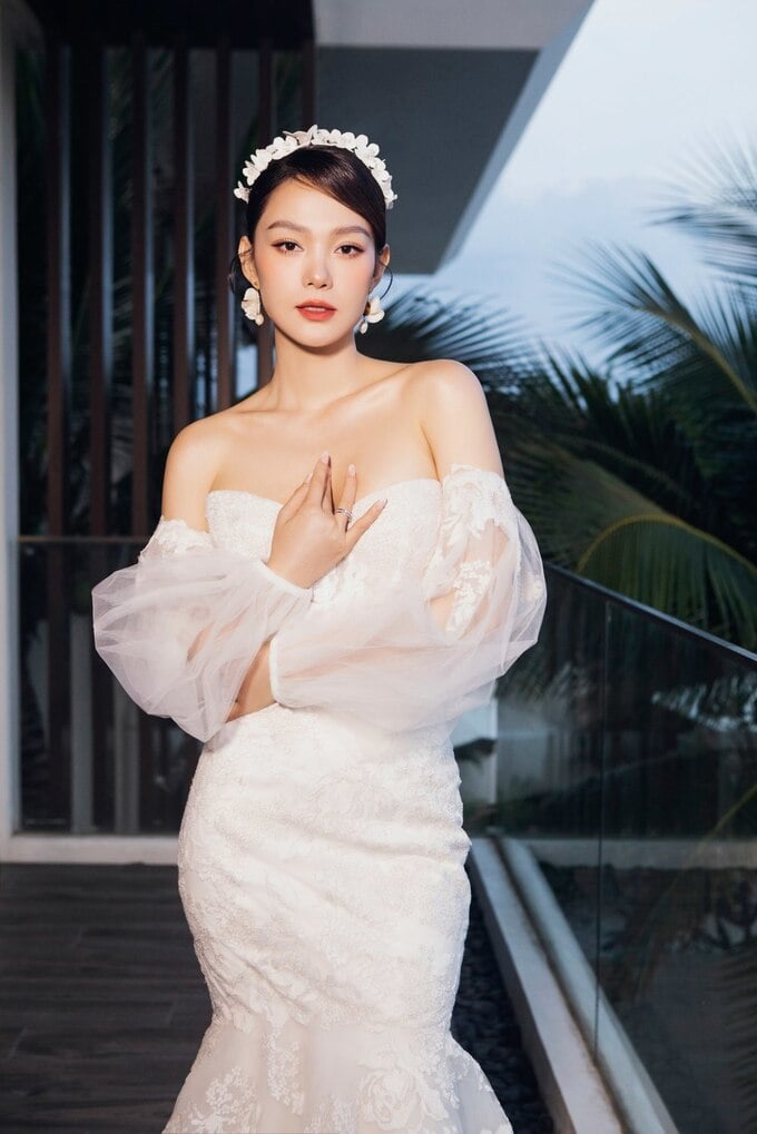 Cô dâu Xoài Non chính thức đăng đàn sau siêu đám cưới khoe 2 khoảnh khắc  đẹp nhất trong bộ váy 28 tỷ  Netizen  Việt Giải Trí