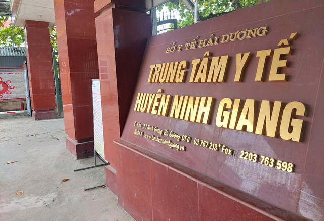 Trung tâm Y tế huyện Ninh Giang (Hải Dương) - nơi tiếp nhận nam sinh lớp 9 uống nhầm thuốc tránh thai, vào cấp cứu đêm 7/10. Ảnh: IT