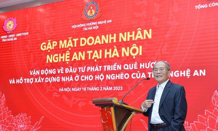 Ông Nguyễn Sinh Hùng, nguyên Ủy viên Bộ Chính trị, nguyên Chủ tịch Quốc hội chia sẻ tại lễ phát động 