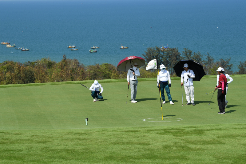 Sân PGA Ocean trải dài bên bờ biển Phan Thiết xinh đẹp. (Ảnh thực tế dự án)