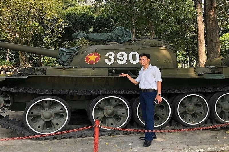 Chân dung 'người hùng' cứu xe máy chở 3 người mất phanh trên đèo Tam Đảo.