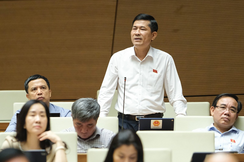 ĐBQH Thái Văn Thành (đoàn Nghệ An).