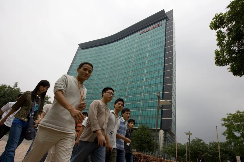 huawei-tang-cuong-hop-tac-cac-truong-dai-hoc-cho-bai-toan-nhan-su-lau-dai-1