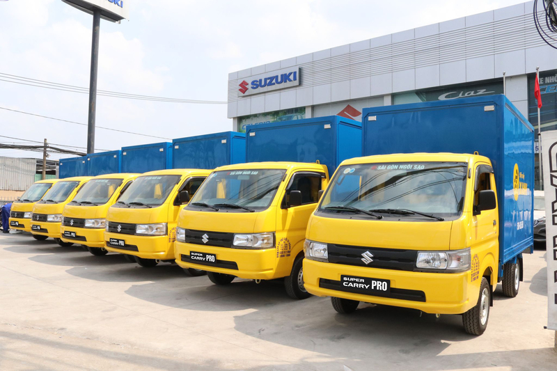 8. Nhiều doanh nghiệp lớn tại Việt Nam lựa chọn xe tải nhẹ Suzuki Carry để phục vụ vận chuyển hàng hóa