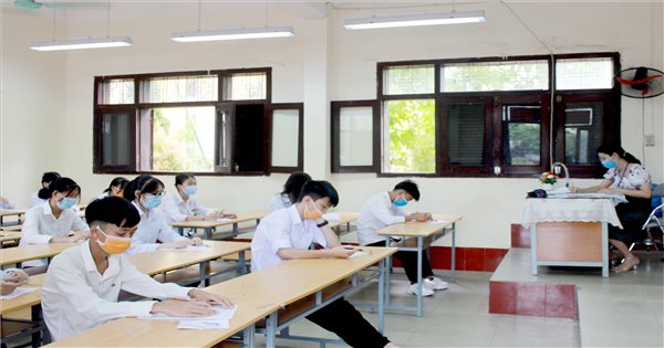 Đáp án đề thi môn Ngữ Văn tuyển sinh lớp 10 tỉnh Phú Yên năm 2022