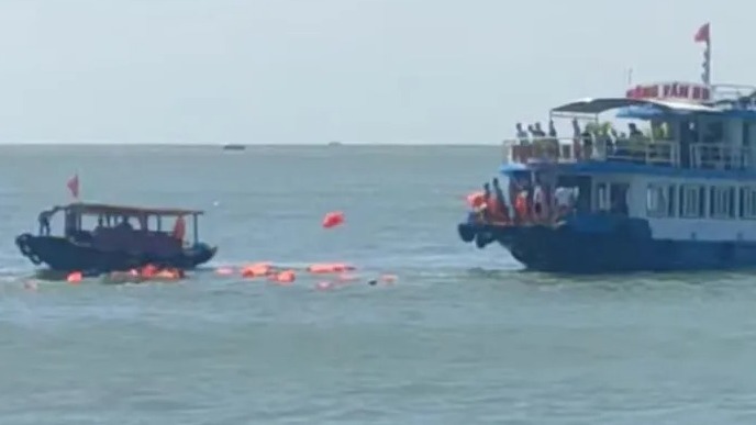 Hai tàu va chạm trên biển khiến 1 du khách thiệt mạng.