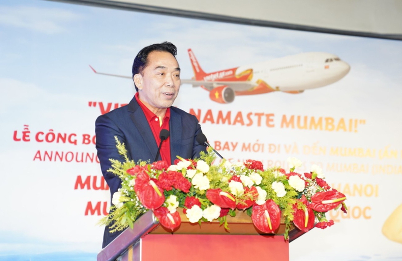 Ông Nguyễn Anh Tuấn, Thành viên Hội đồng quản trị Vietjet công bố và khai trương các đường bay mới của Vietjet
