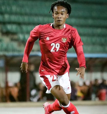 Nổi bật trong đội hình U19 Indonesia là tiền đạo Ronaldo từng đá ở SEA Games 31 vừa qua.