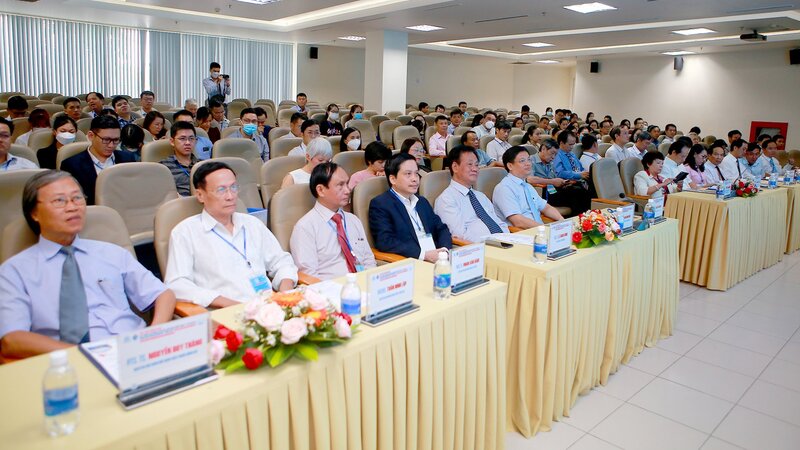 Hội thảo nhãn khoa và thành lập mạng lưới ghép giác mạc miền Trung - Tây Nguyên, BVTW Huế 2022.