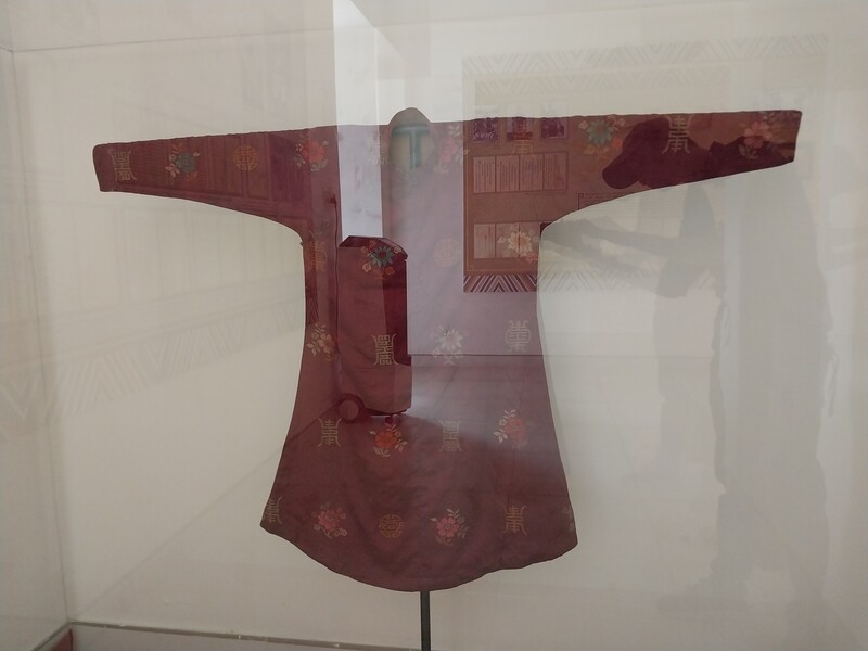Trang phục của Hoàng thân triều Nguyễn