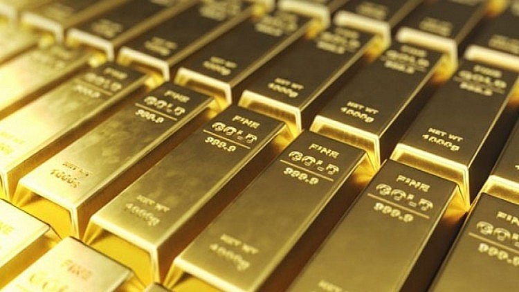 Bảng giá vàng hôm nay 5/7/2022, ngay đầu tuần giá vàng SJC, vàng 9999 tiếp tục giảm mạnh khiến nhà đầu tư lo lắng.