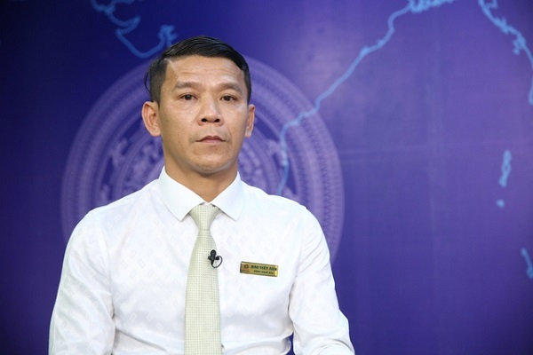 Ông Đào Viết Ánh, Tổng Giám đốc Công ty cổ phần xe khách Phương Trang – FUTA Bus Lines chia sẻ tại tọa đàm.