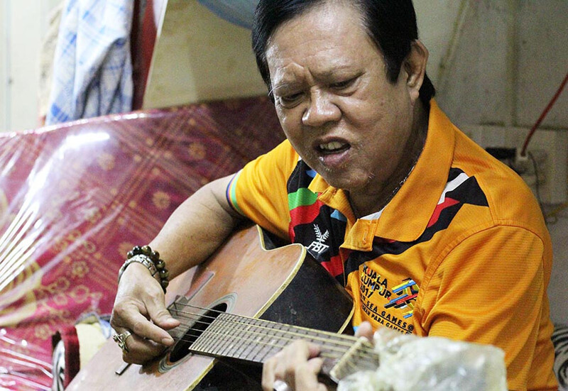 Nhạc sĩ Vinh Sử qua đời.
