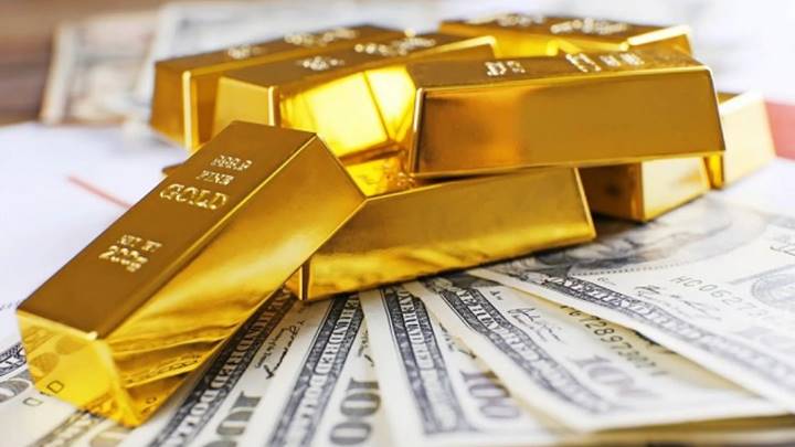 Bảng giá vàng hôm nay 26/9, giá vàng đã sụt giảm xuống thấp trong tuần trong khi đồng USD tăng cao liên tục nhưng trong nước giá vàng vẫn neo ở mức cao.